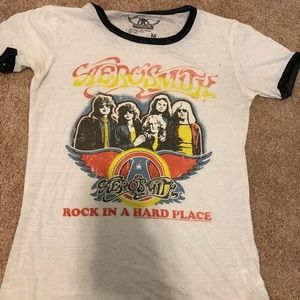 AEROSMITH band t-shirt